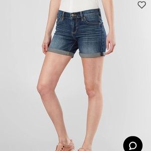 Lucky Brand roll up shorts